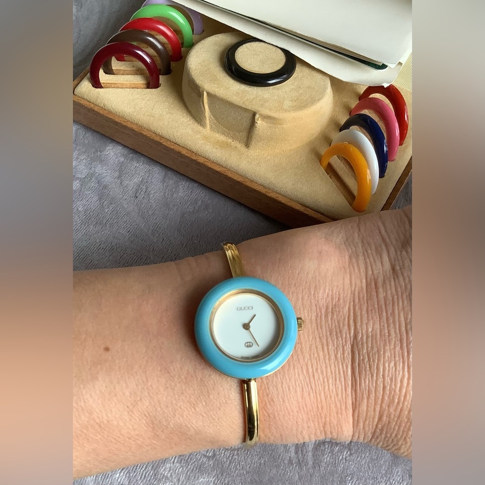 Authentic Gucci Bangle Watch With Interchangeable… - image 6
